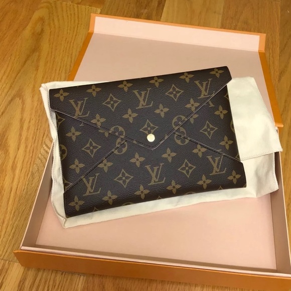 fendi peekaboo mini street style